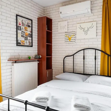 Daire Goclawek Comfort By Bookinghost