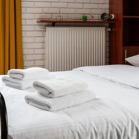 Goclawek Comfort By Bookinghost